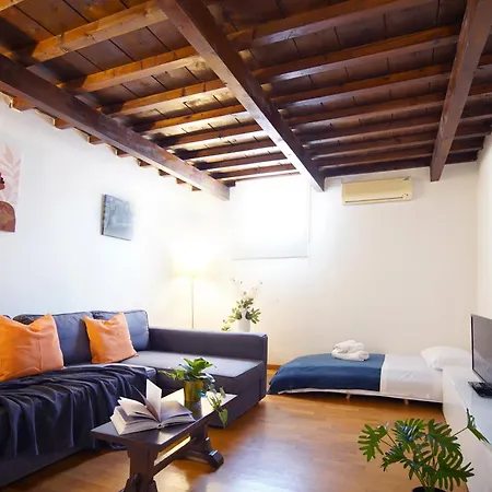 Borgo Degli Artisti *